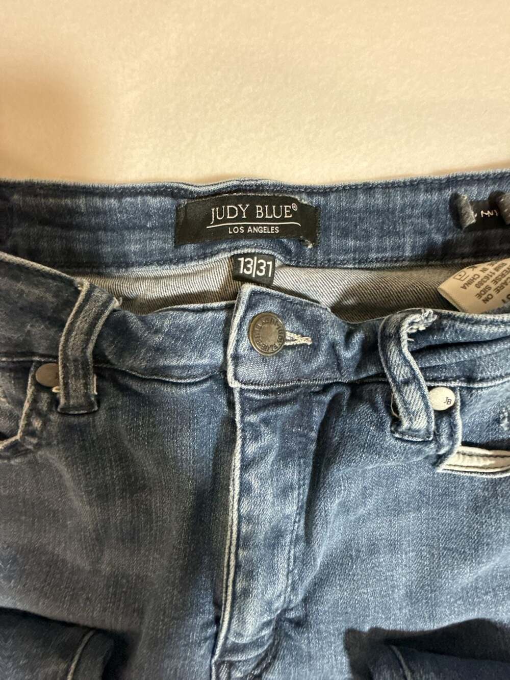 Judy Blue Los Angeles JB88425 High Rise Distressed Ankle Skinny Jeans